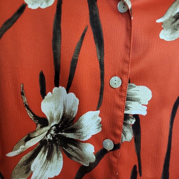 Alfred Dunner Womans Blouse Shirt Sz 16W Red Satin Like Floral Short Sleeve Top - Picture 3 of 7